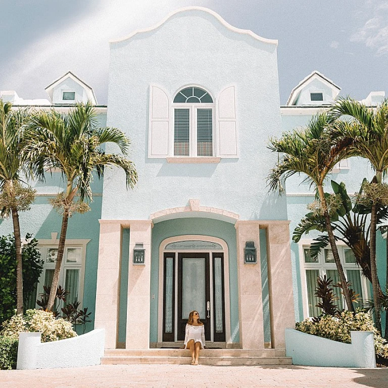Exploring the Elegance of Pelican Crest